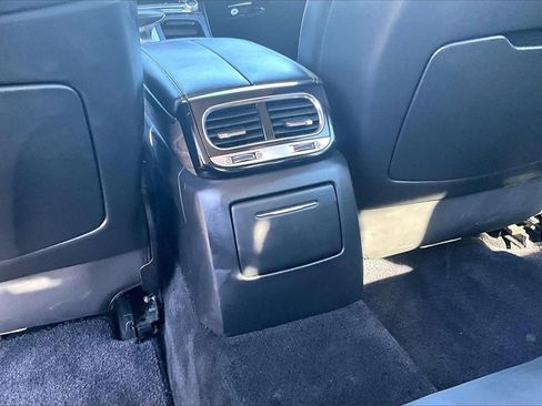 Used 2020 Genesis G90 3.3T Premium image 10