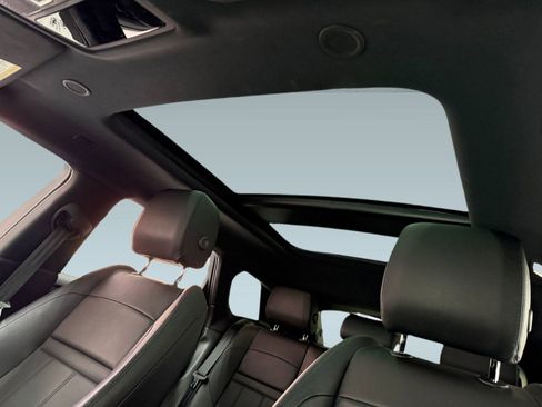 Used 2024 Land Rover Range Rover Evoque S image 13