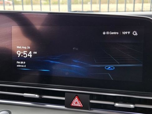 Used 2023 Hyundai Elantra Limited FWD image 21