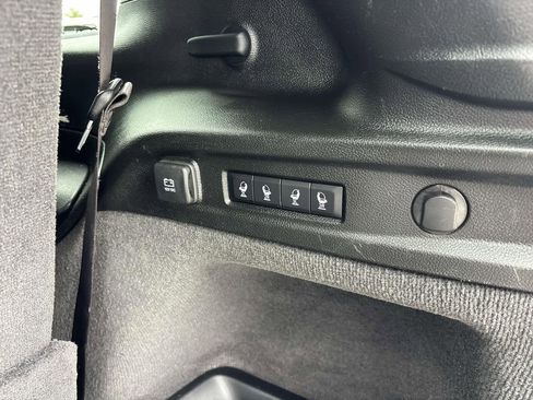 Used 2022 Jeep Grand Cherokee L Overland AWD/4WD image 16