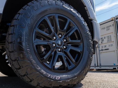 Certified 2025 Ford F150 Platinum AWD/4WD image 20