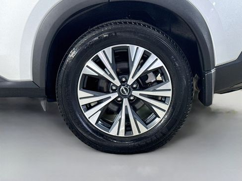 Used 2022 Nissan Rogue SV w/ SV Premium Package AWD/4WD image 37