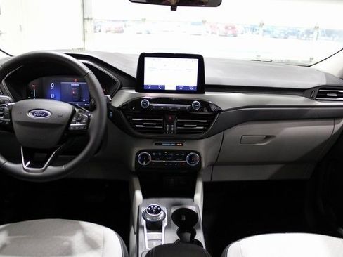 Used 2025 Ford Escape Active w/ Cold Weather Package image 15