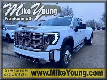 New 2026 GMC Sierra 3500 Denali w/ Denali Reserve Package