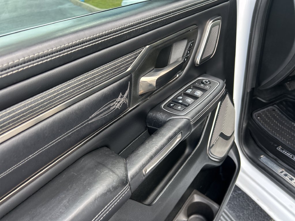 Used 2021 RAM 1500 Limited AWD/4WD image 11