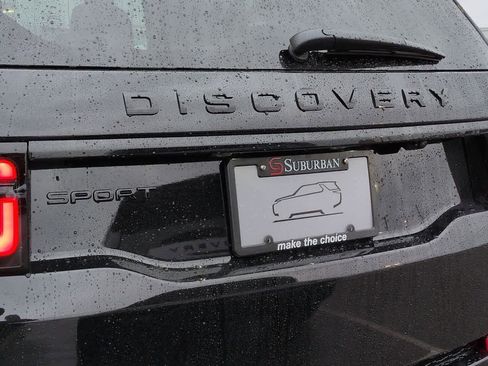 New 2026 Land Rover Discovery Sport Landmark image 12