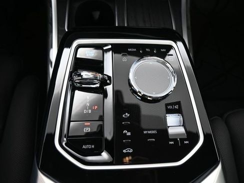New 2026 BMW i7 eDrive50 w/ Premium Package image 3