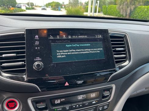 Used 2022 Honda Pilot EX-L image 16