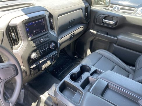 Used 2022 Chevrolet Silverado 1500 W/T w/ WT Value Package AWD/4WD image 15