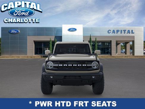 New 2026 Ford Bronco Outer Banks w/ Sasquatch Package image 8