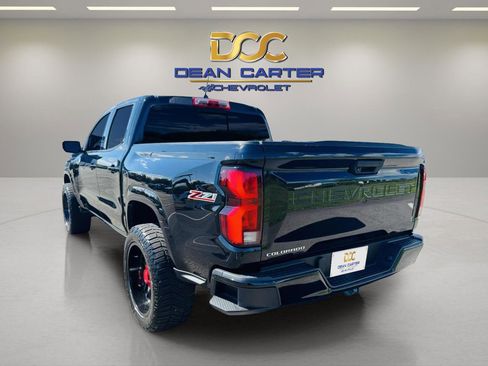 Used 2023 Chevrolet Colorado Z71 image 4