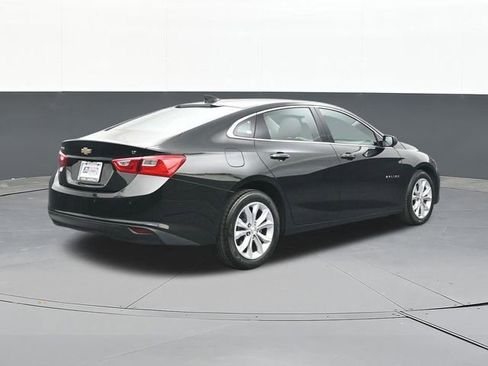 Used 2025 Chevrolet Malibu LT FWD image 14