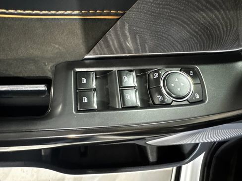 Used 2021 Ford F150 Platinum w/ FX4 Off-Road Package AWD/4WD image 20