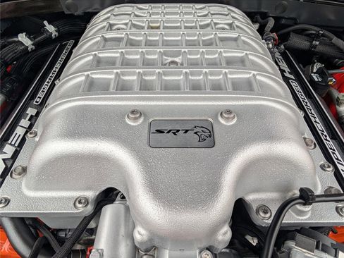 Used 2022 Dodge Charger SRT Hellcat w/ Harman/Kardon Audio Group image 10