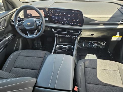 New 2026 Chevrolet Traverse LT w/ Driver Confidence Package FWD image 14