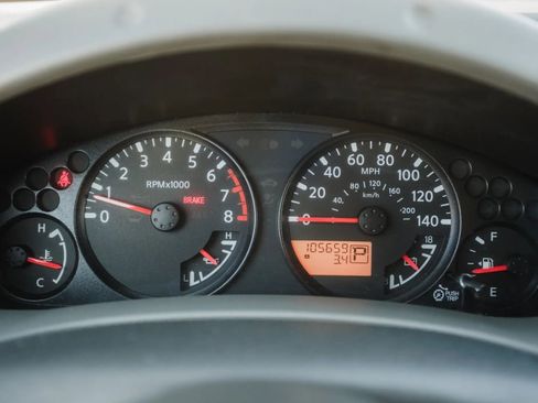 Used 2014 Nissan Xterra X image 18