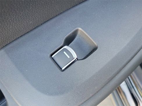 Certified 2023 Honda HR-V Sport image 15