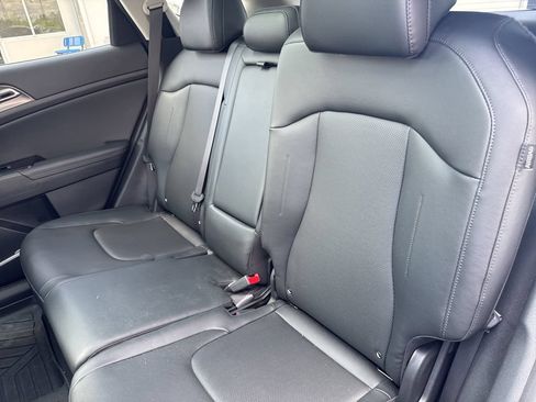 Used 2025 Kia Sportage EX w/ Premium Package FWD image 30