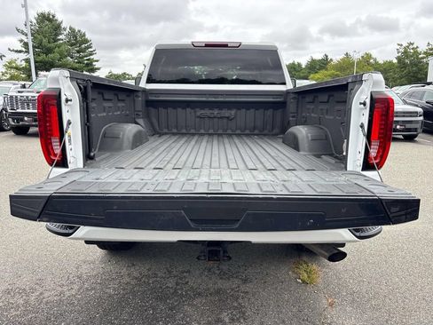 Used 2021 GMC Sierra 2500 AT4 w/ Snow Plow Prep/Camper Package AWD/4WD image 19