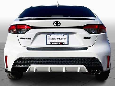 Used 2021 Toyota Corolla XSE image 4