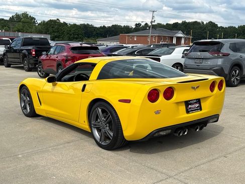 Used 2008 Chevrolet Corvette Coupe w/ Preferred Equipment Group RWD image 7