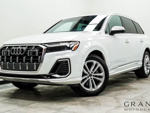 Used 2025 Audi Q7 3.0T Premium Plus AWD/4WD image 1