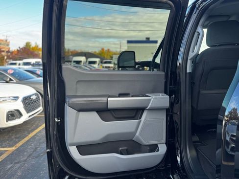 Used 2024 Ford F350 XLT w/ Snow Plow Prep Package image 6