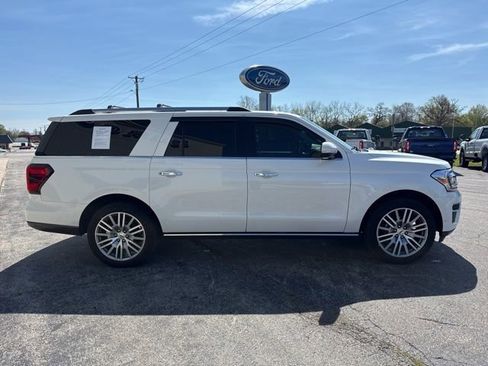 Used 2022 Ford Expedition Max Limited AWD/4WD image 4