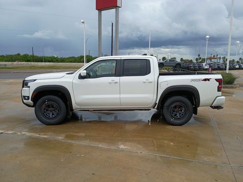 New 2026 Nissan Frontier PRO-4X w/ Tow Package AWD/4WD image 2