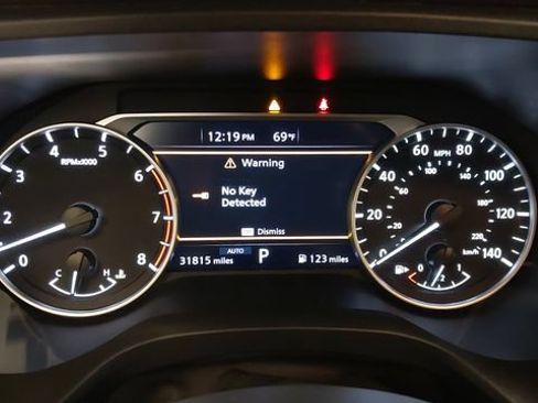 Used 2023 Nissan Rogue SV w/ SV Premium B Package AWD/4WD image 21