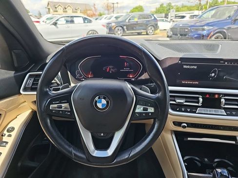 Used 2020 BMW 330i xDrive Sedan w/ Premium Package AWD/4WD image 13