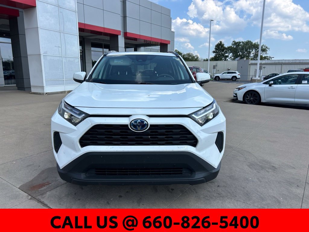 Certified 2022 Toyota RAV4 XLE w/ Convenience Package AWD/4WD image 3