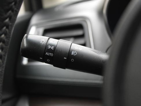 Used 2019 Subaru Legacy 2.5i Limited image 30