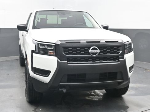 New 2026 Nissan Frontier S image 2