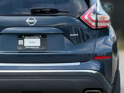 Used 2015 Nissan Murano S w/ Cargo Package AWD/4WD image 14