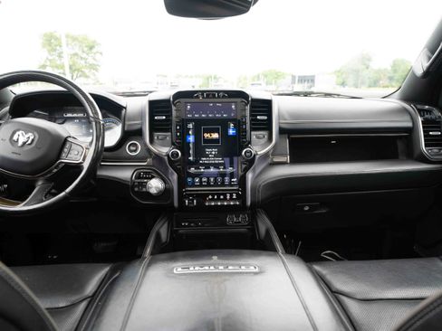 Used 2019 RAM 1500 Limited AWD/4WD image 19