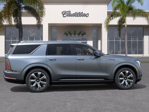 New 2026 Cadillac Escalade IQL Luxury image 5