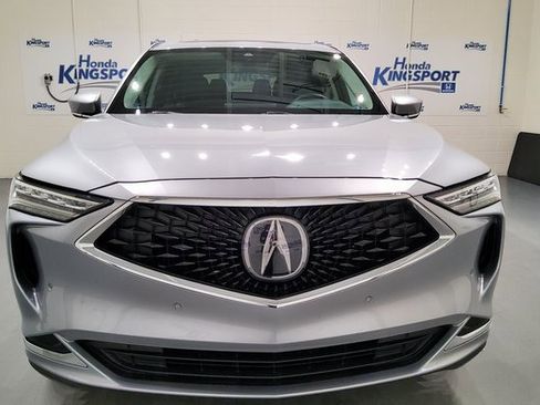 Used 2024 Acura MDX FWD w/ Technology Package image 12