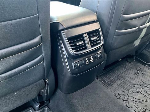 Used 2025 Subaru Outback Wilderness image 33