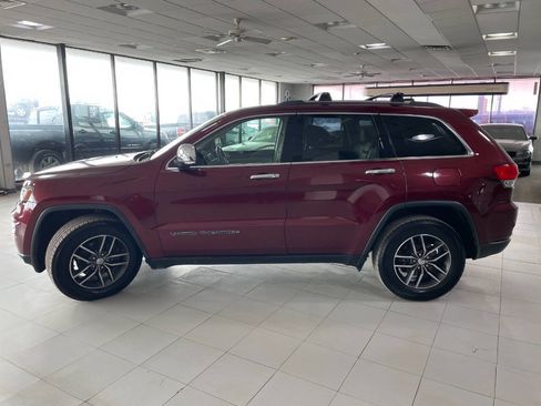 Used 2018 Jeep Grand Cherokee Limited w/ Trailer Tow Group IV image 4