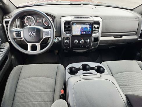 Used 2024 RAM 1500 Warlock AWD/4WD image 10