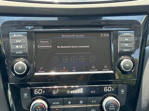 Used 2019 Nissan Rogue Sport SL AWD/4WD image 25