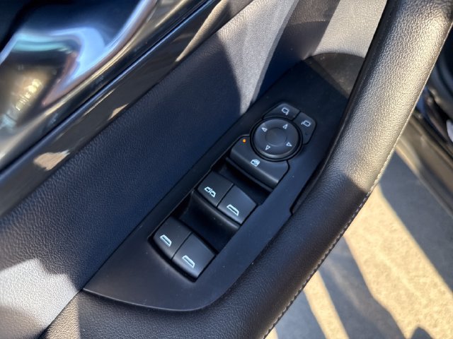 Used 2023 Chevrolet Blazer RS w/ LPO, Floor Liner Package FWD image 11