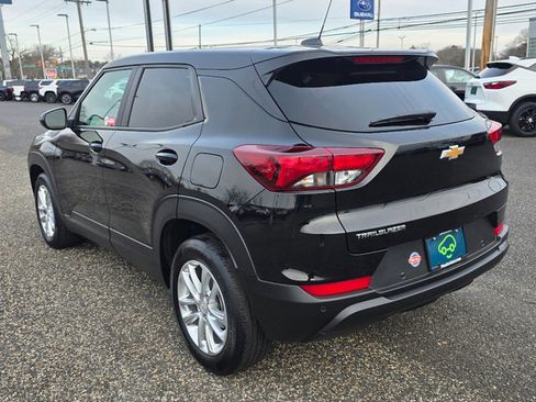 Certified 2024 Chevrolet TrailBlazer LS w/ LS Convenience Package image 13