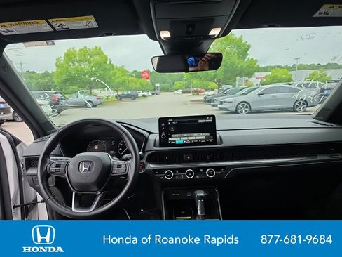 Used 2025 Honda CR-V Sport-L image 13