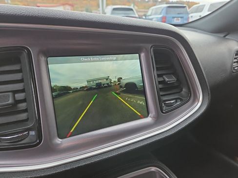 Used 2019 Dodge Challenger R/T Scat Pack w/ T/A Package image 30