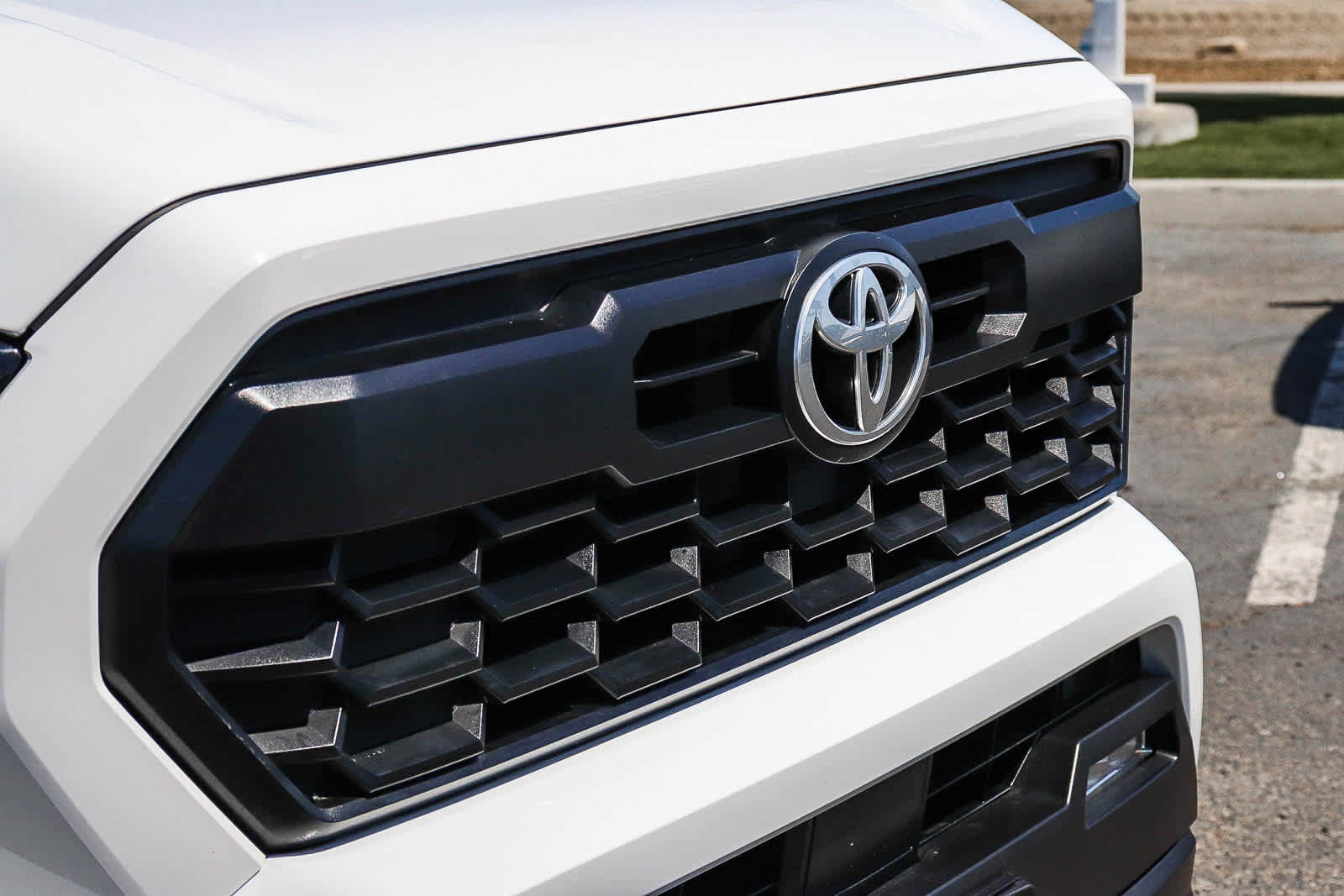 Used 2025 Toyota Tacoma TRD Off-Road AWD/4WD image 6
