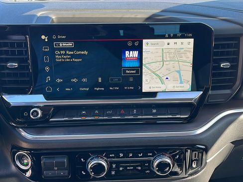 Used 2025 GMC Sierra 1500 SLT image 20