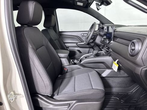 New 2026 Chevrolet Colorado Trail Boss AWD/4WD image 28