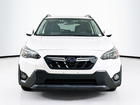 Used 2023 Subaru Crosstrek 2.0i Premium image 2